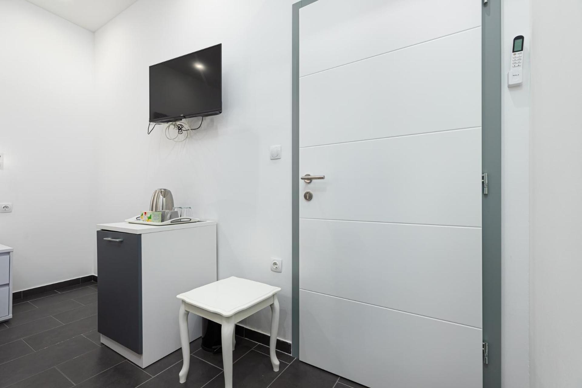 Rooms And Studio Flora 波雷奇 外观 照片