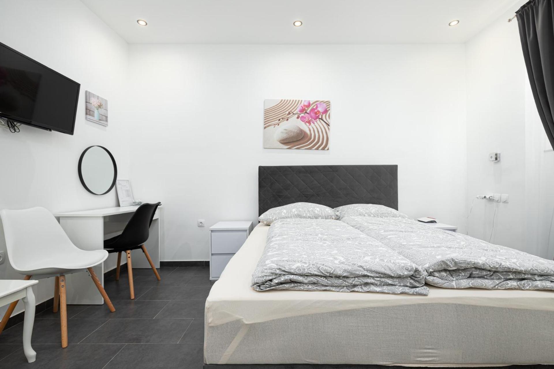 Rooms And Studio Flora 波雷奇 外观 照片